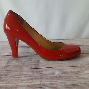 Gianni Bini Red Patent Leather Round Toed Pumps